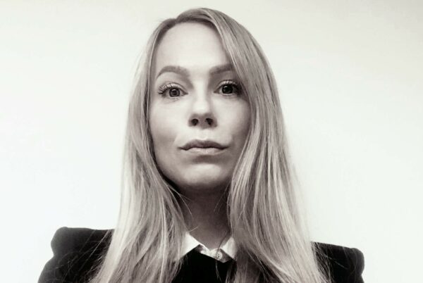Anna Quarnström, förbundsjurist, SRF – ”Coronapandemin har inneburit en dubbelbestraffning av synskadade”